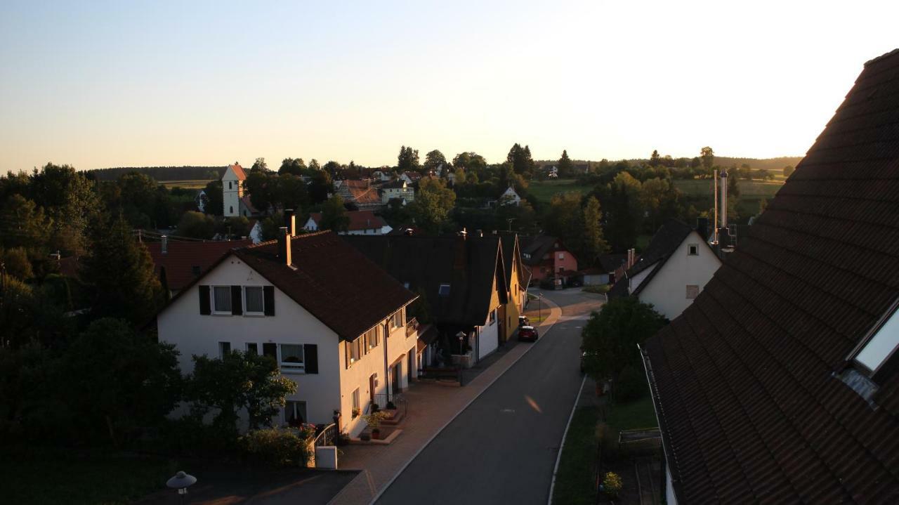 Hotel Glas Schwarzwald Fluorn-Winzeln Exterior photo
